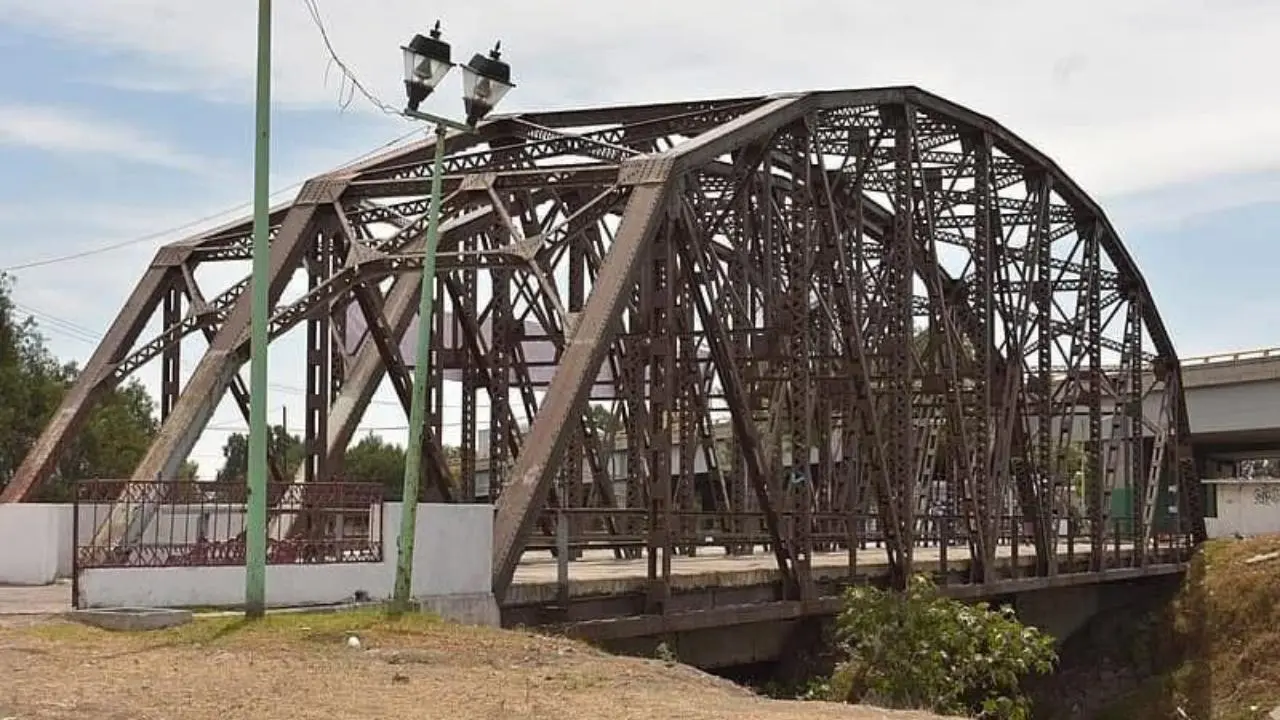 Este es el puente que tiene un “cachito de Francia” en el Estado de México. Foto: Especial