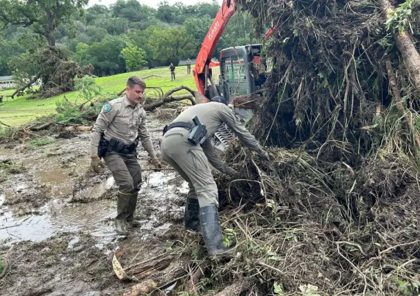 Confirman muerte de 2 mexicanos por inundaciones en Texas