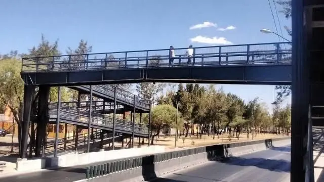 Puente peatonal de CDMX. Foto: Gobierno de CDMX