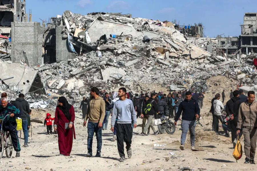 Israel asegura apoyo humanitario a Gaza y niega desplazamiento forzado de palestinos