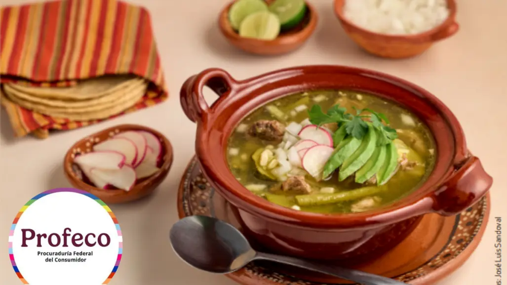 Así puedes preparar un mole de olla verde por 200 pesos, según Profeco