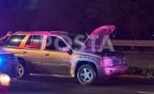Persecución en San Nicolás termina con camioneta en el río Santa Catarina