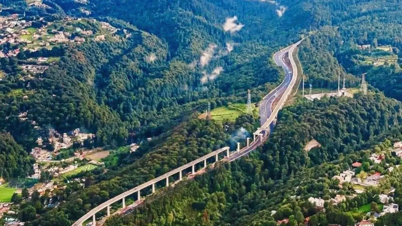 Esta carretera del Edomex está entre las más bonitas de México y ofrece paisajes únicos. Foto: Columna Nacional - Mx / elmirador.sct.gob.mx