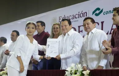 El Gobierno de Yucatán reconoce el esfuerzo de 1,500 estudiantes egresados del Conalep