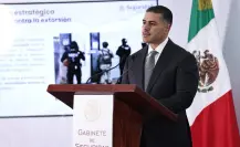 Harfuch vincula avioneta con droga a El Salvador; Bukele lo desmiente y exige aclaración