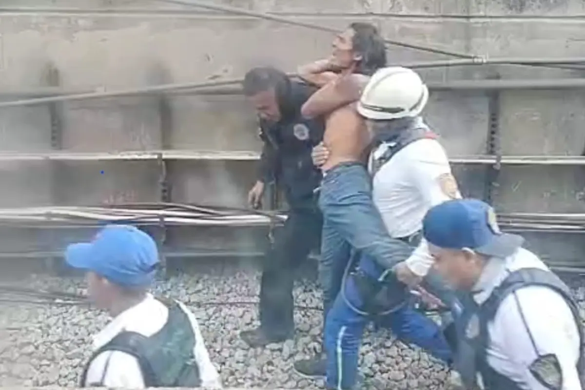 Retrasos en la línea A del Metro, Foto: Luis Alfaro