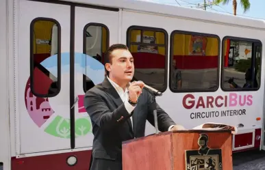 Manuel Guerra Cavazos expande línea del GarciBus para más colonias de García