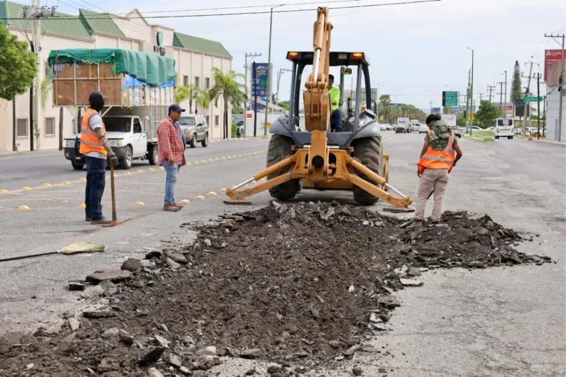 El programa de bacheo empieza en Ciudad Victoria | Foto: municipio de Victoria