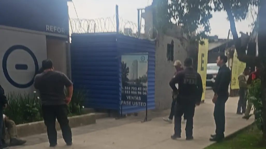 Descubren restos humanos en construcción de la alcaldía Cuauhtémoc; FGJCDMX investiga el hallazgo