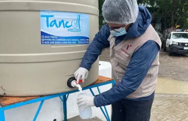 De esta forma mantiene el saneamiento de las áreas afectadas por inundaciones en Tampico