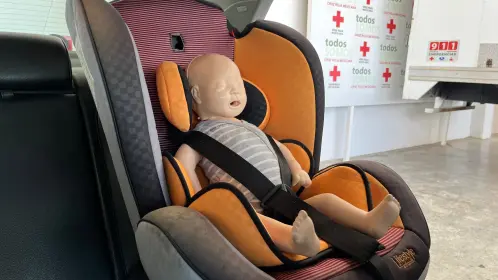 ¿Viaje en carretera? Conoce el uso correcto de los asientos de seguridad para niños