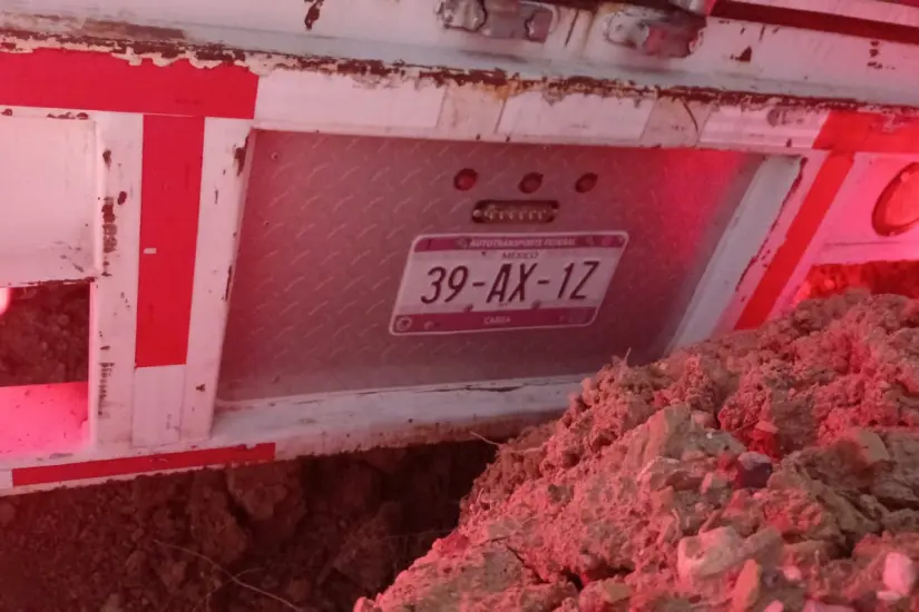 Placa de circulación de la segunda unidad involucrada en el accidente. Foto: Carlos García