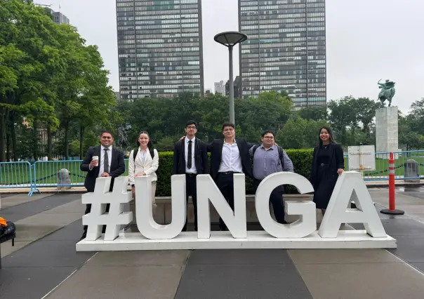 Estudiantes de la UANL triunfan en la ONU con software innovador