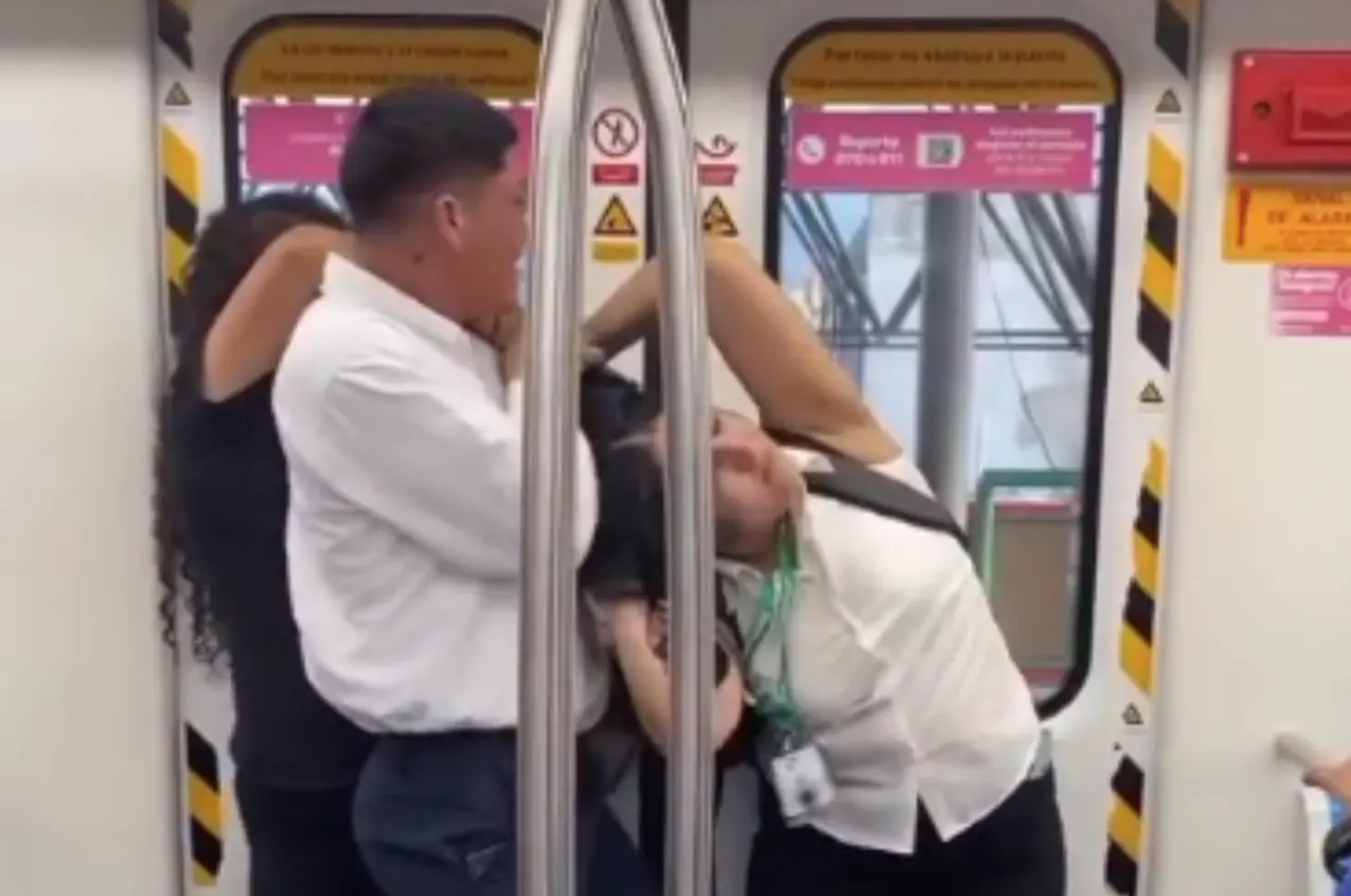 Aparentemente, la pelea se desencadenó luego de una discusión por empujones al intentar entrar al vagón. Foto: POSTA.