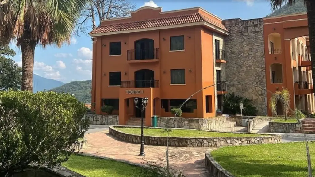 Descubre el hotel rodeado de naturaleza en el municipio de Santiago