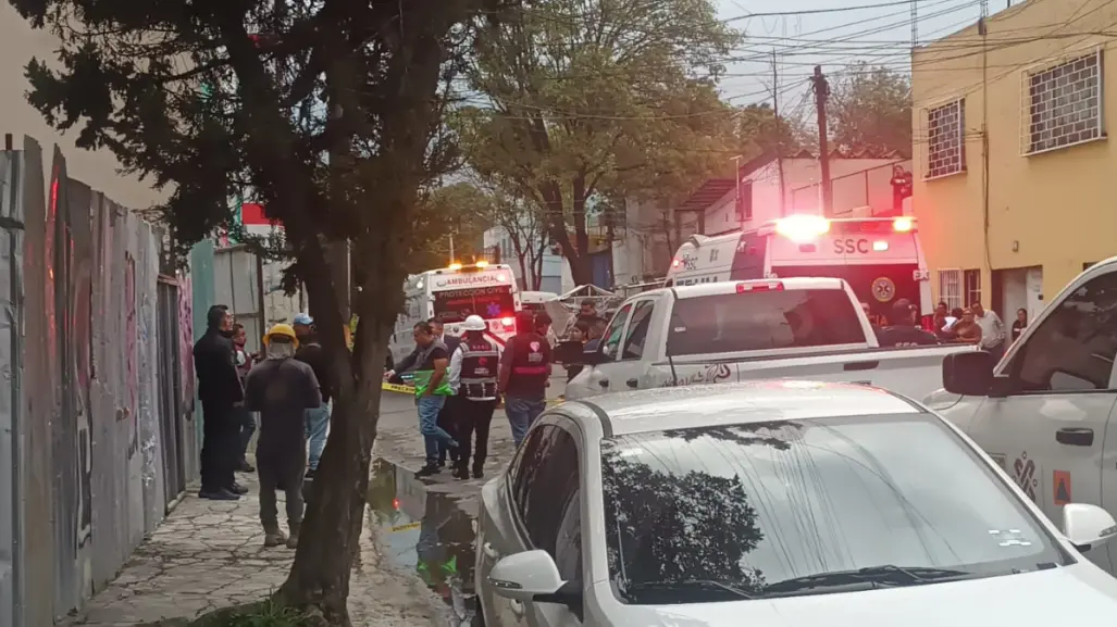 Muere trabajador sepultado tras derrumbe en obra de la colonia Vallejo, GAM, CDMX