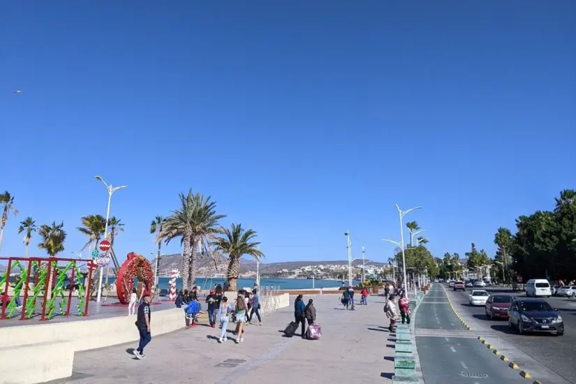 El Derecho de No Residente (DNR) es otro pago obligatorio al entrar a México, con montos que aumentan en 2025. Foto: TripAdvisor