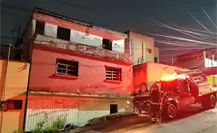 Incendio en predio de Azcapotzalco moviliza a servicios de emergencia