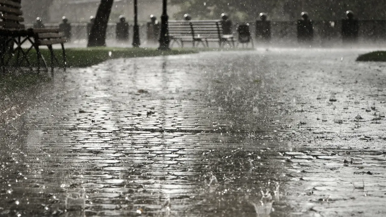 Lluvia fuerte. Foto: Canva
