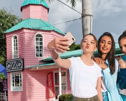 Este es el Oxxo rosa más precioso de México y se encuentra en plena Riviera Maya