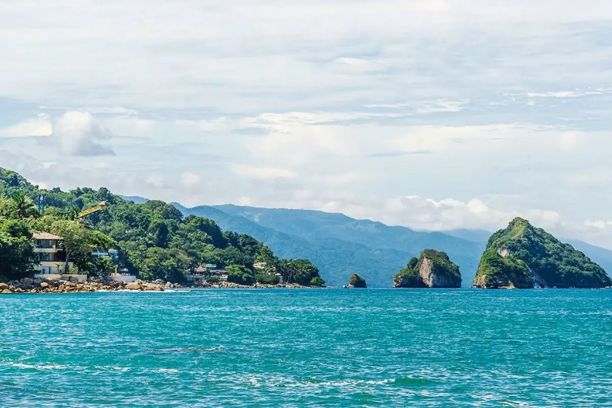 Parque Nacional Marino Los Arcos de Mismaloya Foto: Sectur