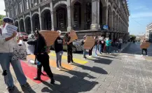 Con cierres de calles, trabajadoras exigen certeza ante desaparición del IMM