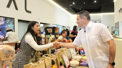 Yucatán impulsa la economía local con el Bazar Artesanal de Verano 2025