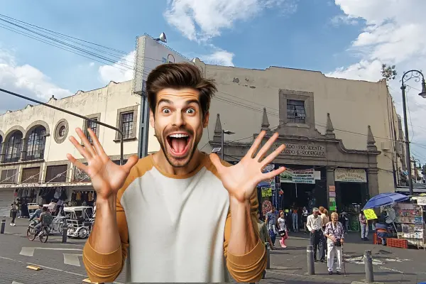 El mercado de CDMX que guarda murales y un teatro nacido para acercar el arte al pueblo
