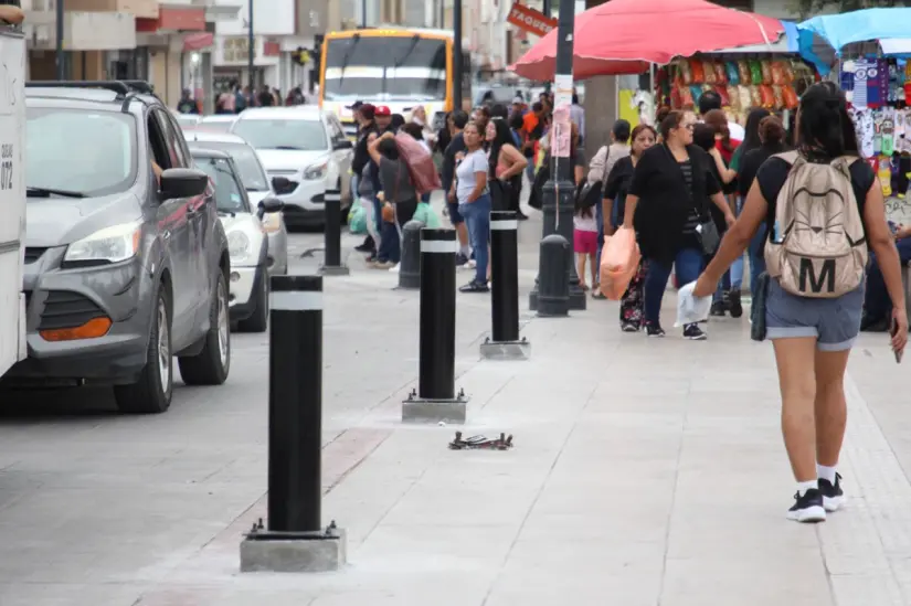 En esta primera etapa, la instalación de bolardos se concentra en puntos clave del Distrito Centro./Foto: Gobierno Municipal de Saltillo