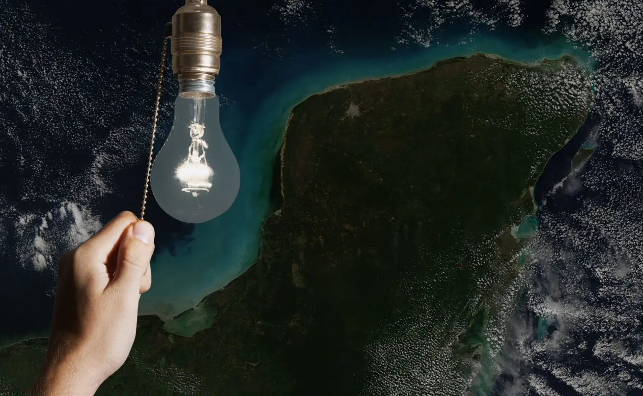 ¿Qué colonias y municipios estarán sin luz durante el apagón? Foto: Canva | Nasa