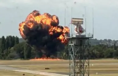 Explota aeronave en Londres tras despegar rumbo a París