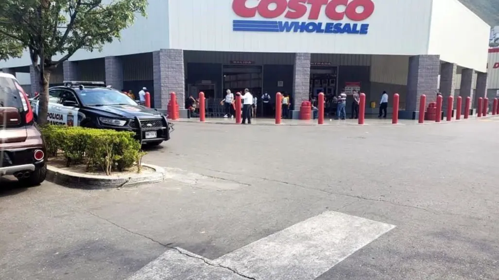 Muere mujer tras atragantarse en tienda Costco en Nuevo León