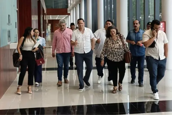Rafael Echazarreta, acusado de presunto fraude, enfrentará juicio en libertad