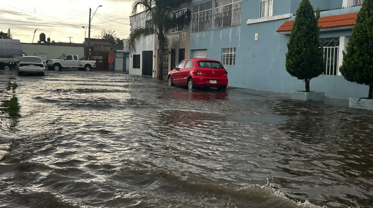 Este sábado 12 de julio Durango registró una lluvia torrencial de más de 50 milímetros. Foto: Alejandro Ávila.