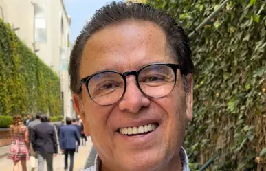 Mario Bezares: en polémica por una fotografía junto a un líder criminal