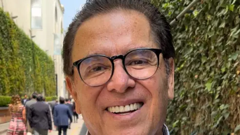 Mario Bezares: en polémica por una fotografía junto a un líder criminal