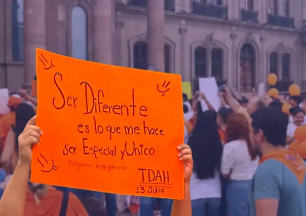 Marchan por el Día Mundial del TDAH en el centro de Monterrey 