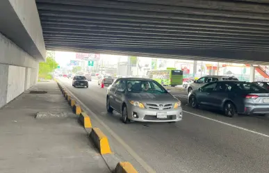 Implementan carril de contraflujo en Morones Prieto tras cierre de carriles exprés de Constitución