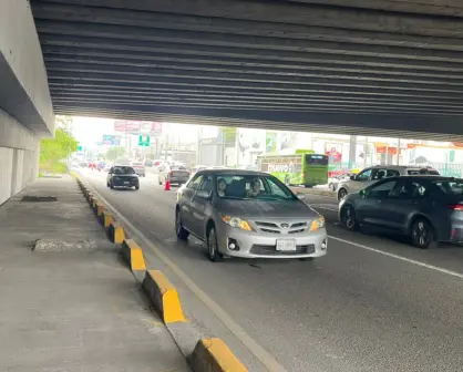 Implementan carril de contraflujo en Morones Prieto tras cierre de carriles exprés de Constitución