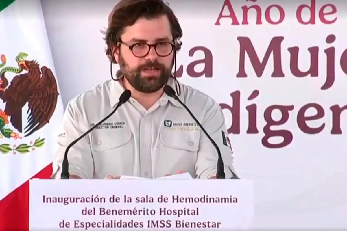 El Director del IMSS Bienestar en México, Mtro. Zoé Robledo Aburto, dio el anuncio de la millonaria inversión para este hospital de La Paz. Foto: Facebook.