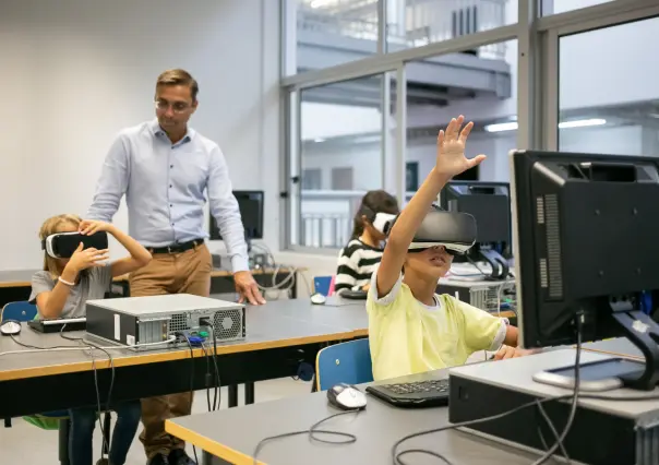 Promueven uso de tecnologías e inteligencia artificial en las escuelas de Santa Catarina