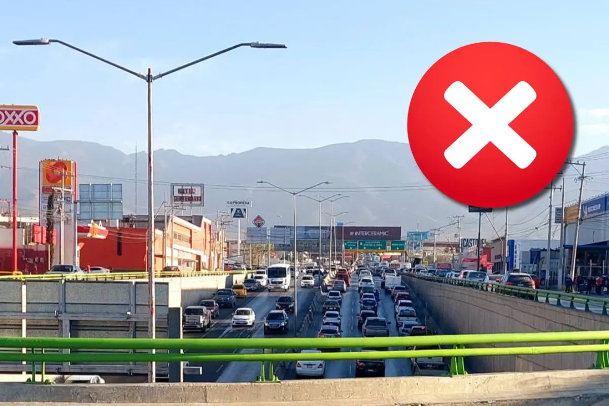 Denso tráfico vehicular en la ciudad de Saltillo, Coahuila / Foto: FB TJ Angel GC | Canva