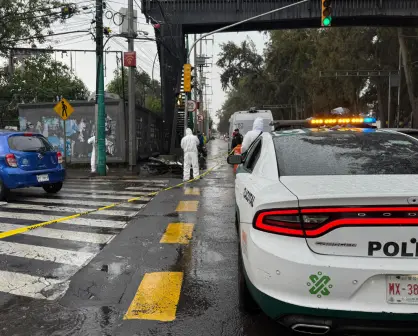 Muere mujer motociclista tras derrapar en calles de Iztacalco, CDMX