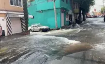¡Bajo el agua! Ruptura de tubería inunda casas en Ampliación Gabriel Hernández, en CDMX