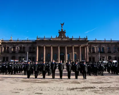 La emblemática plaza pública en la que descansan los restos de neoloneses ilustres