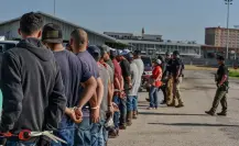 ¿Cuántos mexicanos han sido detenidos en Los Ángeles durante las redadas?