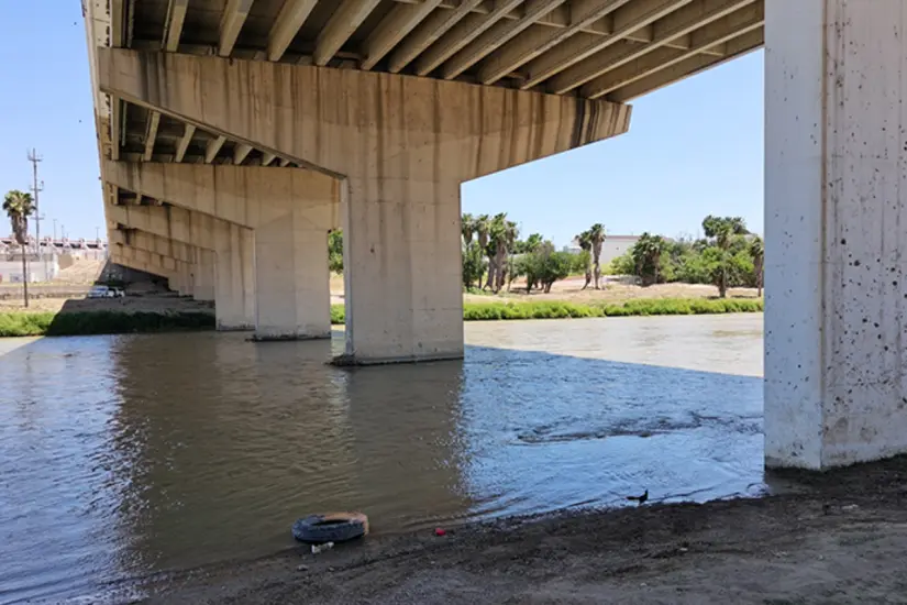 Los niveles del río Bravo son muy bajos debido a la prolongada sequía que ha afectado a la región norte de Tamaulipas. Foto: Carlos García