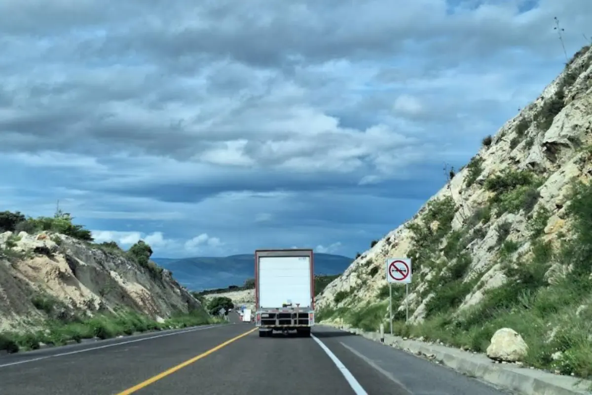Carretera México - Puebla. Foto: Mary Torres