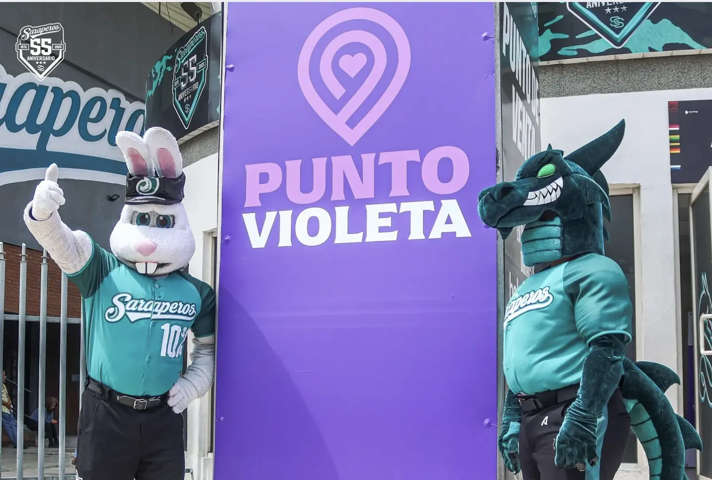 Saraperos de Saltillo se unen a la iniciativa de Puntos Violeta en Coahuila / Foto: Saraperos de Saltillo