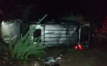 Tamborazo de Villa sufre volcadura en Durango y muere uno de sus integrantes
